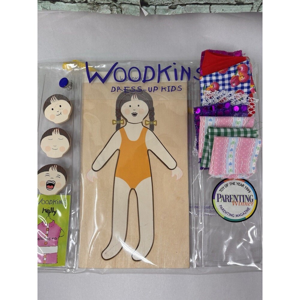 Woodkins Kelly Wooden Dress-Up Doll Set Pamela Drake 1998 Parenting Winner